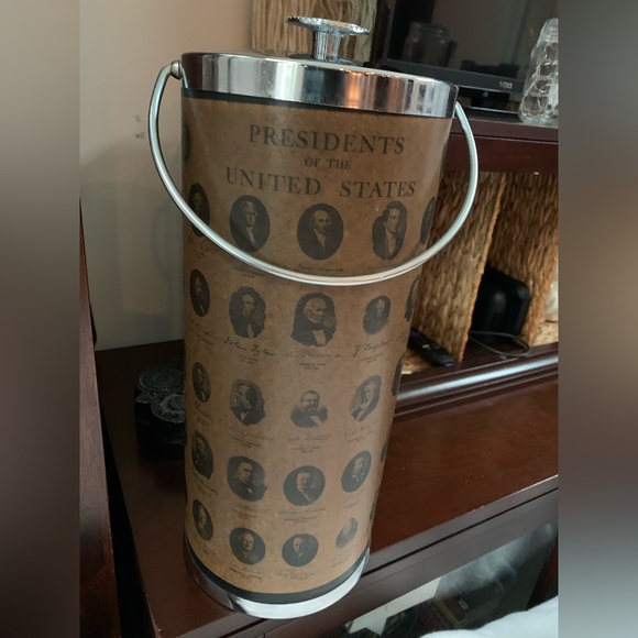 Vintage Presidential Tall Ice Bucket with Handle: Mid Century - Picture 2 of 11